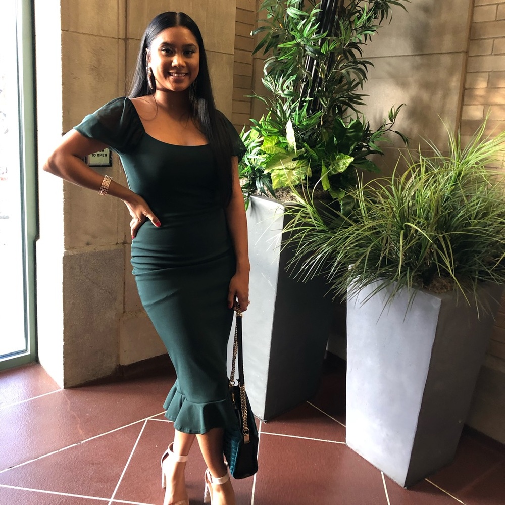 Pretty Little Thing Elegant Green Dress